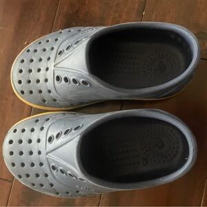 Native Blue Slip-On, Toddler C9, Used